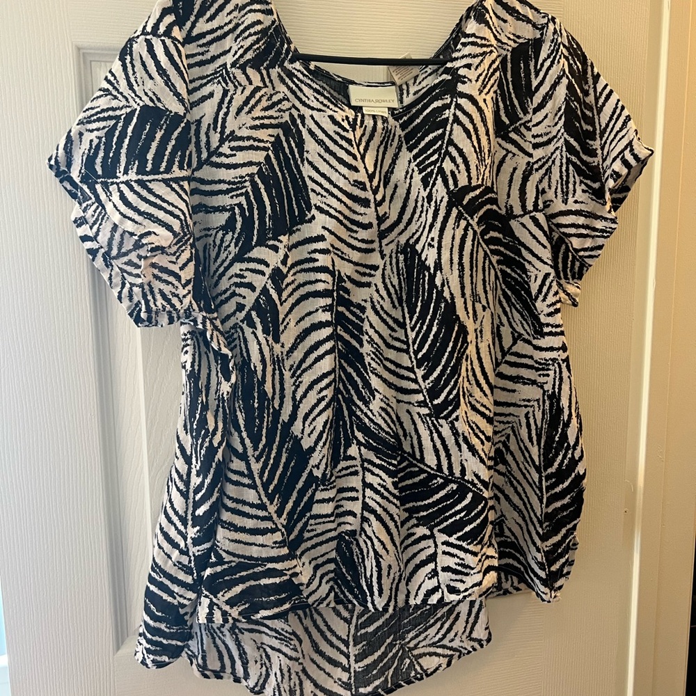 Cynthia Rowley Black and White Leaf Print Blouse